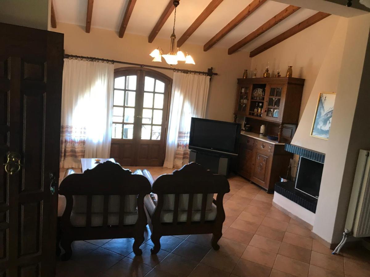 Villa Maroudia Кими Экстерьер фото